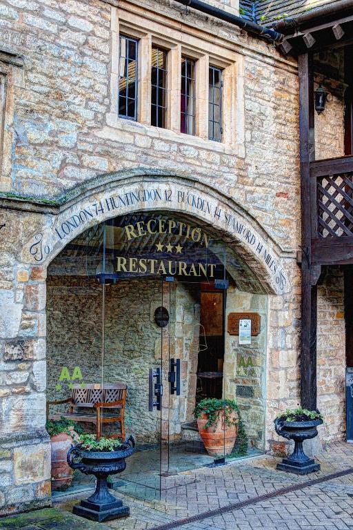 The Bell Inn, Stilton, Cambridgeshire Peterborough Bagian luar foto